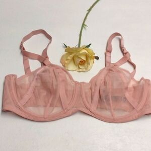 Victoria's Secret bra size 36DD